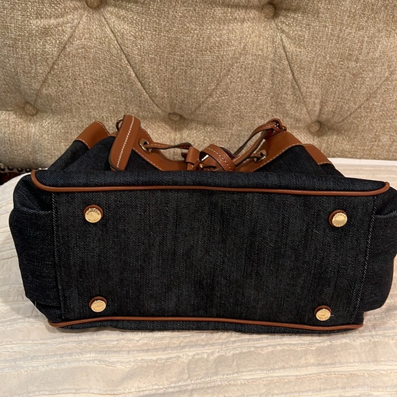 Michael Kors Marina Large drawstring Tote NEW, Authentic - Picture 5 of 8